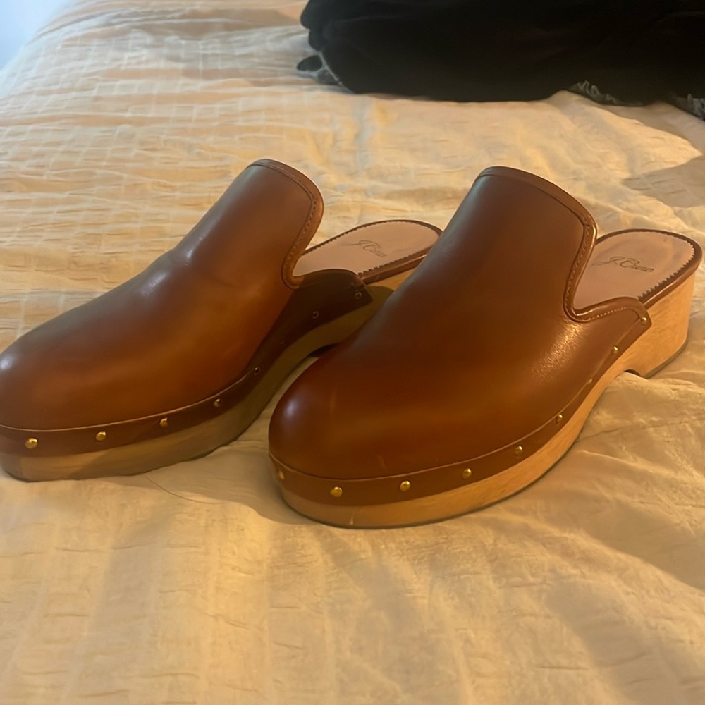 Cognac J crew leather and wood clogs size 8.5